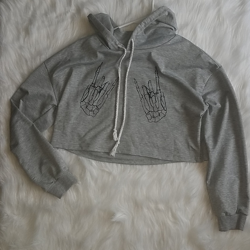 Romwe Cropped Skull Hands Sweatshirt